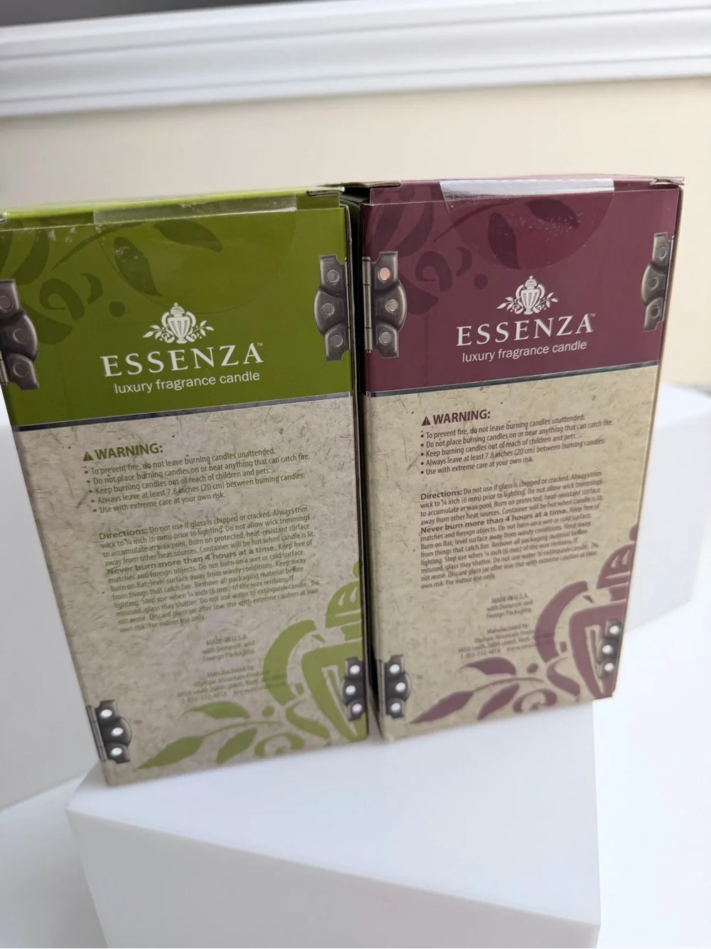 NWT Essenza Luxury Candles Set of 2 Mahogany & Teakwood | Pomegranate & Apple